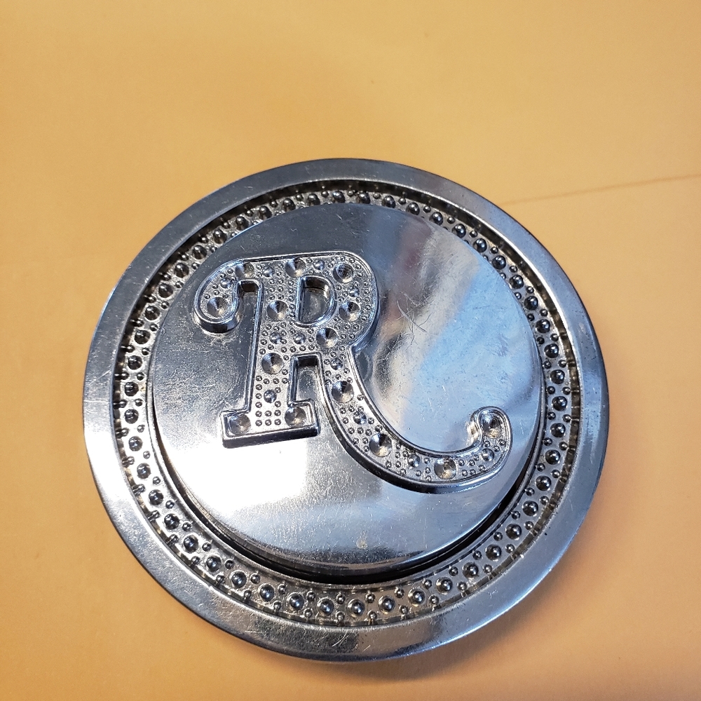 Silver "R" Initial Spinning Belt Buckle